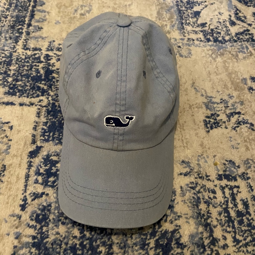 Blue Vineyard Vines hat